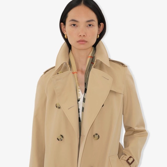 Burberry Jackets & Blazers - Burberry Heritage Trench